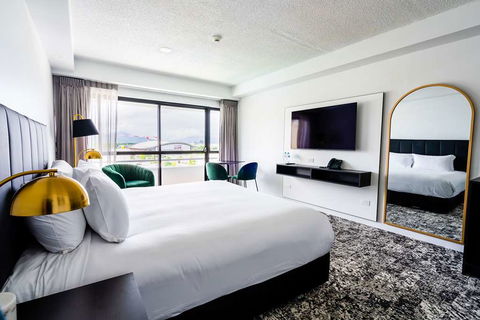 The Benson Hotel - Accommodation Bookings 6