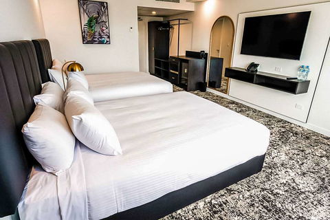 The Benson Hotel - Accommodation Bookings 8