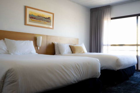 The Benson Hotel - Accommodation Bookings 17