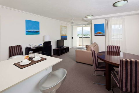 Cairns Central Plaza Apartment - Accommodation Bookings 4