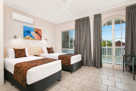 Comfort Inn Cairns City - Accommodation Bookings 4