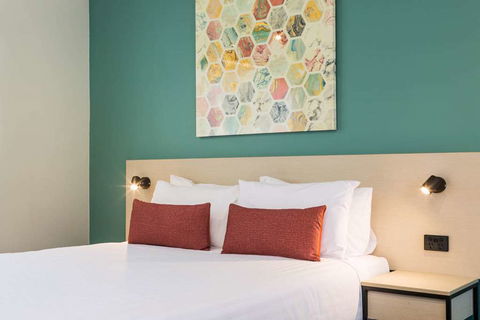 NIghtcap At Balaclava Hotel - Accommodation Bookings 9
