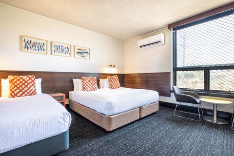 Nightcap At Glengala Hotel - Accommodation Bookings 0