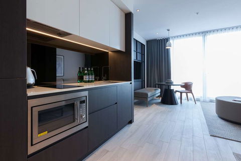 Skye Suites Green Square - Accommodation Bookings 1