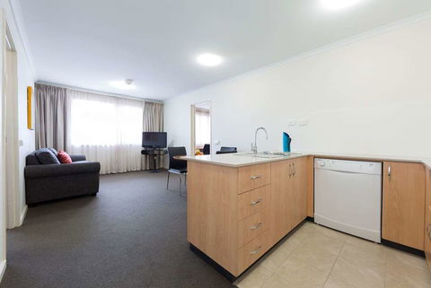 Ramada Encore By Wyndham Belconnen - Accommodation Bookings 2