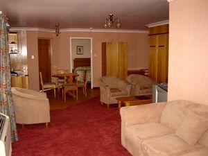McNevins Warwick Motel - Accommodation Bookings 2