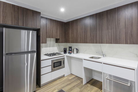 Meriton Serviced Apartments North Sydney - Accommodation Bookings 2