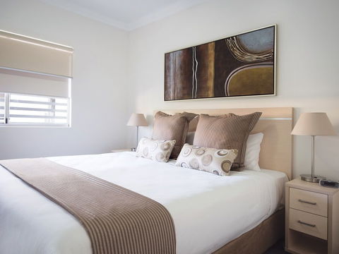 Oaks Mews - Accommodation Bookings 2