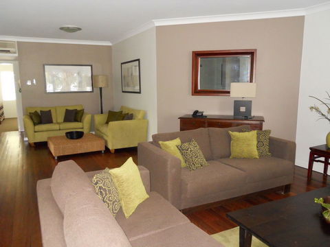 BeachView Apartments At Villa Paradiso - Accommodation Bookings 2