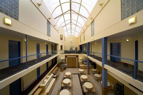 Capital Executive Apt Hotel Canberra - Accommodation Bookings 1