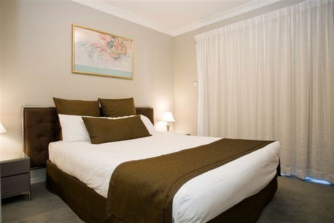 Pinnacle Apartments - Accommodation Bookings 1