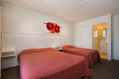 Econo Lodge, Portland - Accommodation Bookings 5