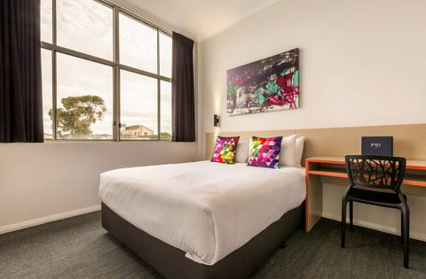 Nightcap at Ashley Hotel - Accommodation Bookings 5