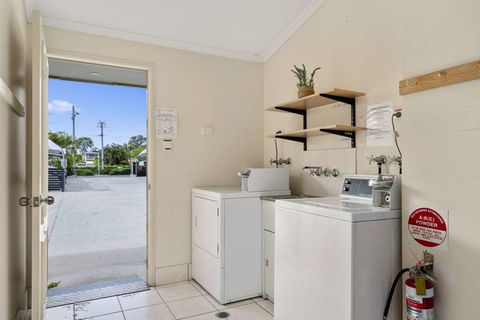 Caboolture Central Motor Inn, SureStay Collection - Accommodation Bookings 17