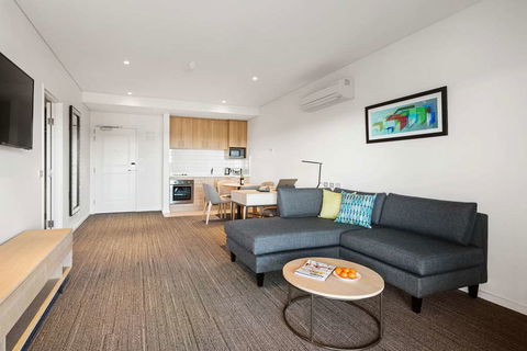 Quality Hotel Lakeside - Accommodation Bookings 13