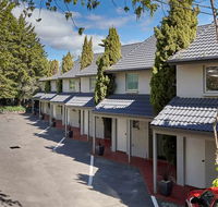 Elphin Villas