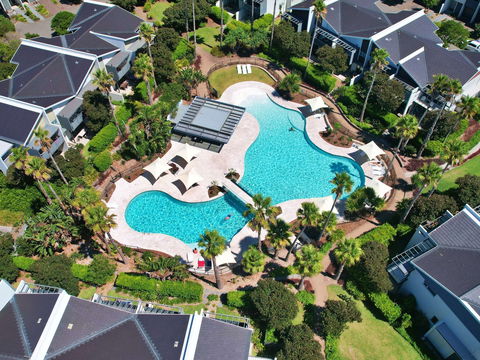 Pullman Magenta Shores Resort - Accommodation Bookings 1