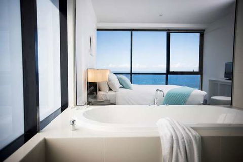 Mantra Circle On Cavill - Accommodation Bookings 1