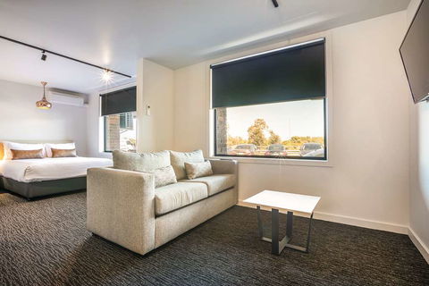Cheeky Squire Hotel By Nightcap - Accommodation Bookings 2