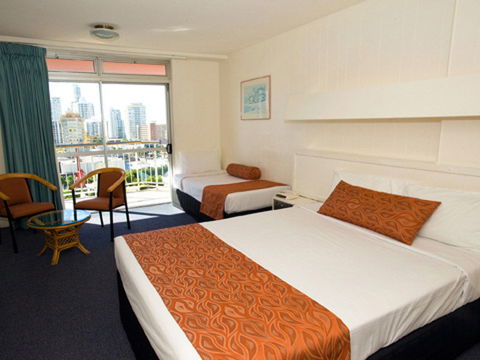 Islander Resort Hotel - Accommodation Bookings 2