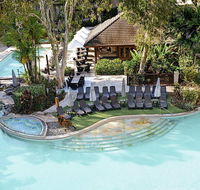 Pullman Palm Cove Sea Temple Resort/Spa
