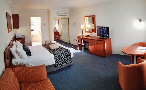 Amber Court Motor Inn - Accommodation Bookings 1