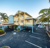 Cairns Queenscourt - Accommodation Bookings