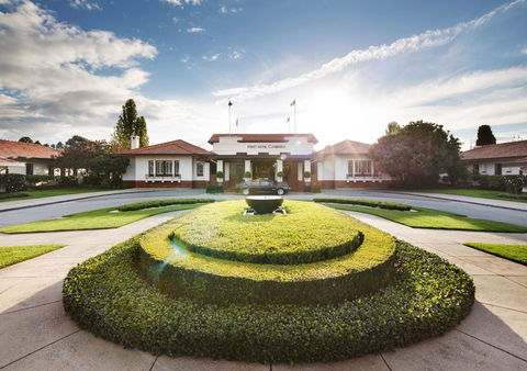Hyatt Hotel Canberra - A Park Hyatt Hotel - Accommodation Bookings 0