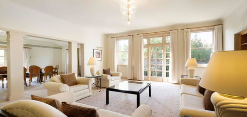 Hyatt Hotel Canberra - A Park Hyatt Hotel - Accommodation Bookings 7