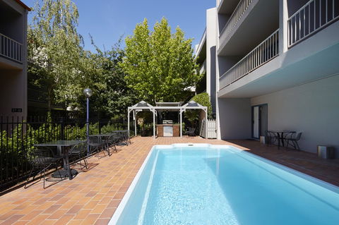 Pinnacle Apartments - Accommodation Bookings 1