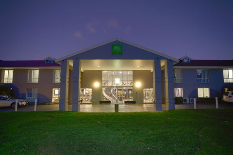 Ibis Styles Canberra - Accommodation Bookings 5