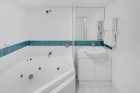 Adina Serviced Apartments Canberra James Court - Accommodation Bookings 8