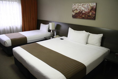 Pavilion On Northbourne - Accommodation Bookings 38