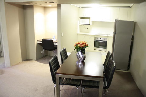 Pavilion On Northbourne - Accommodation Bookings 15