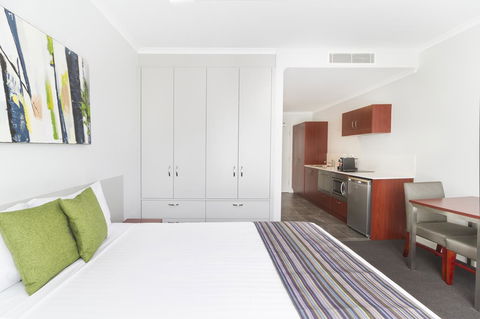 Abode Narrabundah - Accommodation Bookings 14