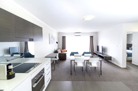 Abode Tuggeranong - Accommodation Bookings 2