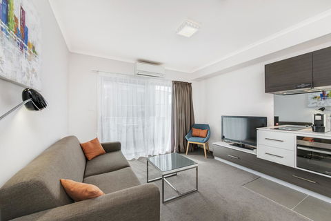 Abode Tuggeranong - Accommodation Bookings 5