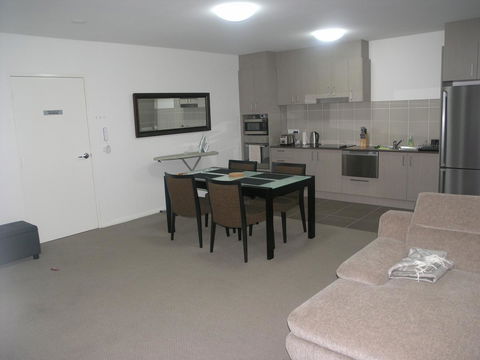 Kesh At Hudson Square - Accommodation Bookings 35