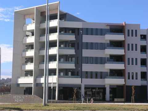 Kesh At Hudson Square - Accommodation Bookings 6