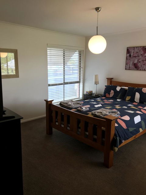 Central Tranquility Heart Of Orange - Accommodation Bookings 13