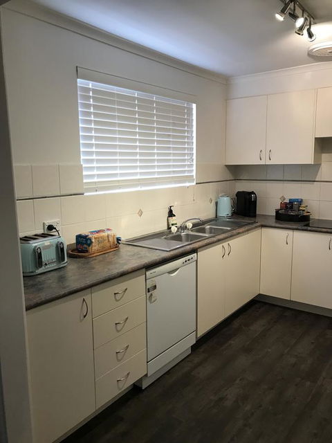 Central Tranquility Heart Of Orange - Accommodation Bookings 9