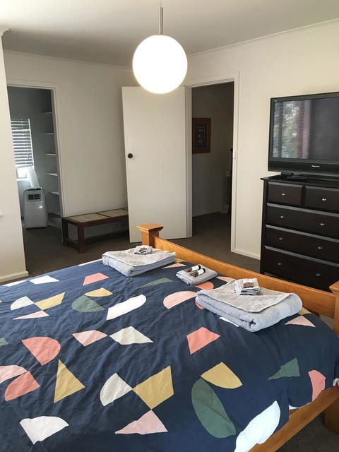 Central Tranquility Heart Of Orange - Accommodation Bookings 15