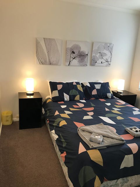 Central Tranquility Heart Of Orange - Accommodation Bookings 16