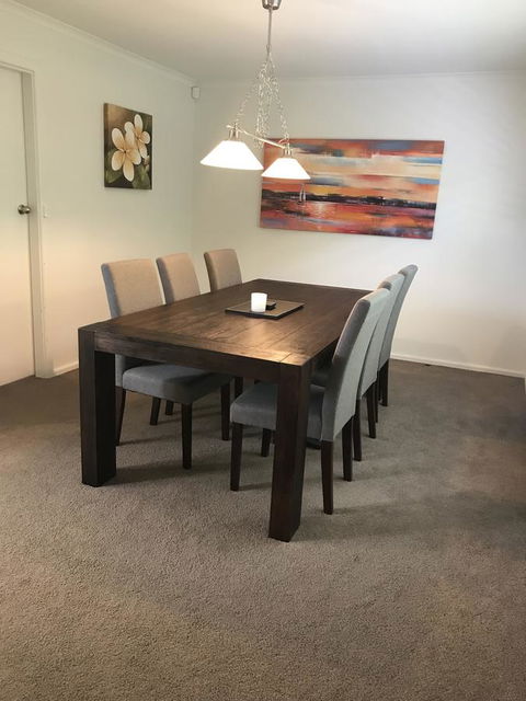 Central Tranquility Heart Of Orange - Accommodation Bookings 2