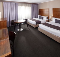 Quality Hotel Dickson - Accommodation Bookings