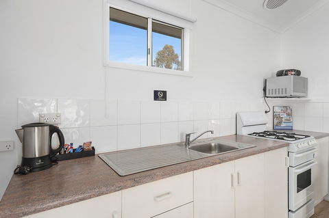 Port Broughton Tourist Park - Accommodation Bookings 39