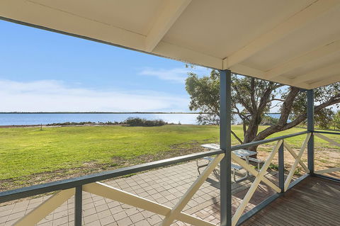 Port Broughton Tourist Park - Accommodation Bookings 31