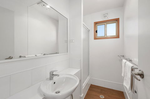Port Broughton Tourist Park - Accommodation Bookings 19