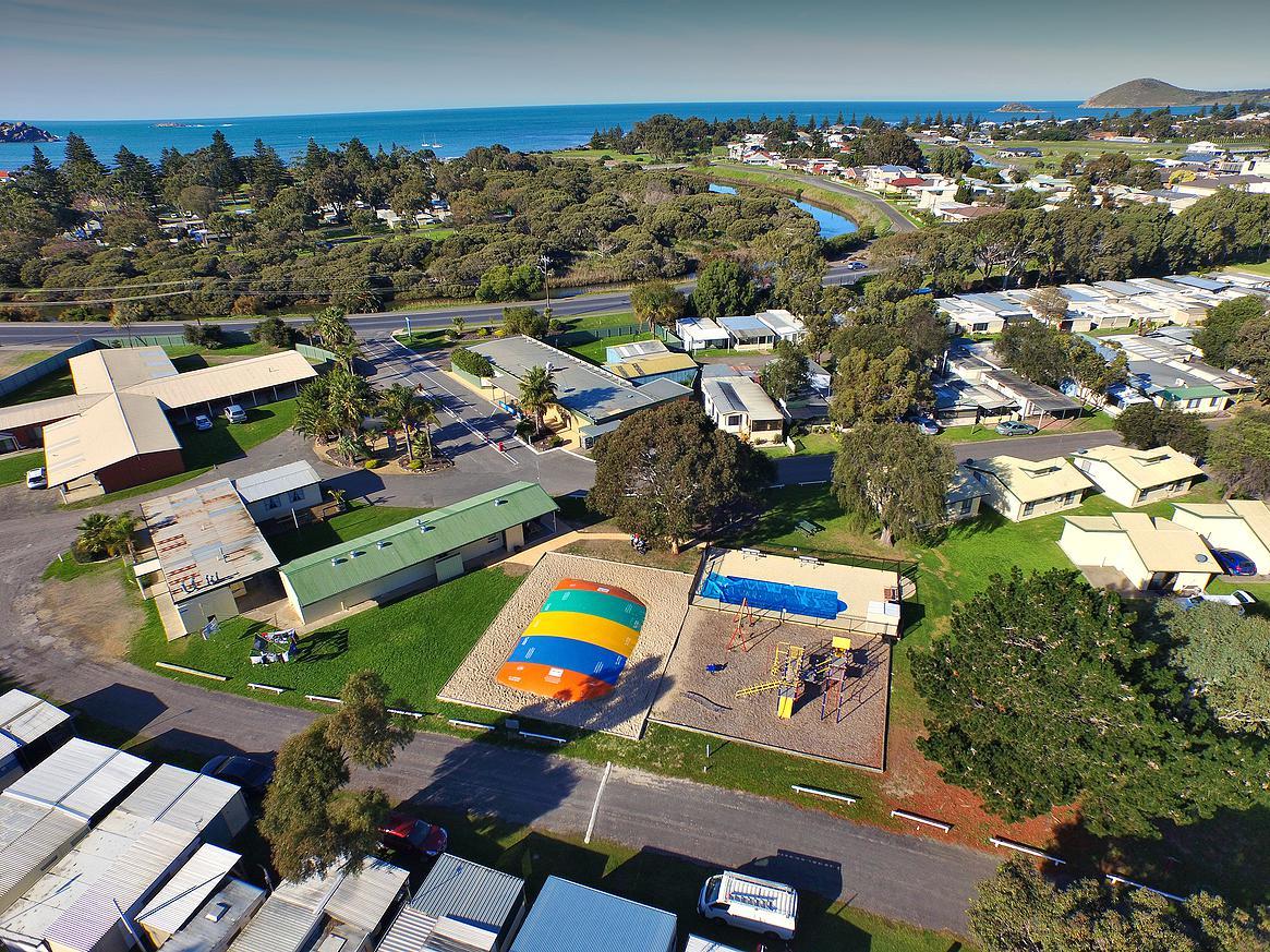 Accommodation Bookings