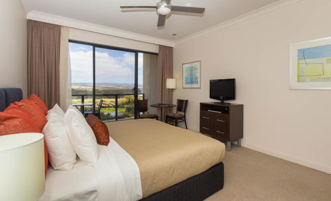 McCracken Country Club - Accommodation Bookings 32